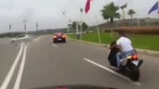 انقلاب خطير لسيارة بمرتيل أثناء موكب زفاف