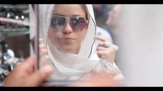 شاهد المغنية شاكيرا تتجول بالحجاب في المغرب