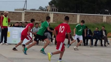 دوري ثانوية آيت حديفة‎ بالحسيمة