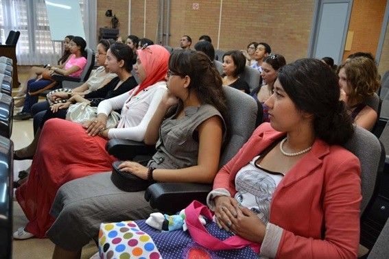 طنجة: الجالية المغربية بين العبورين  السياسي والاقتصادي 