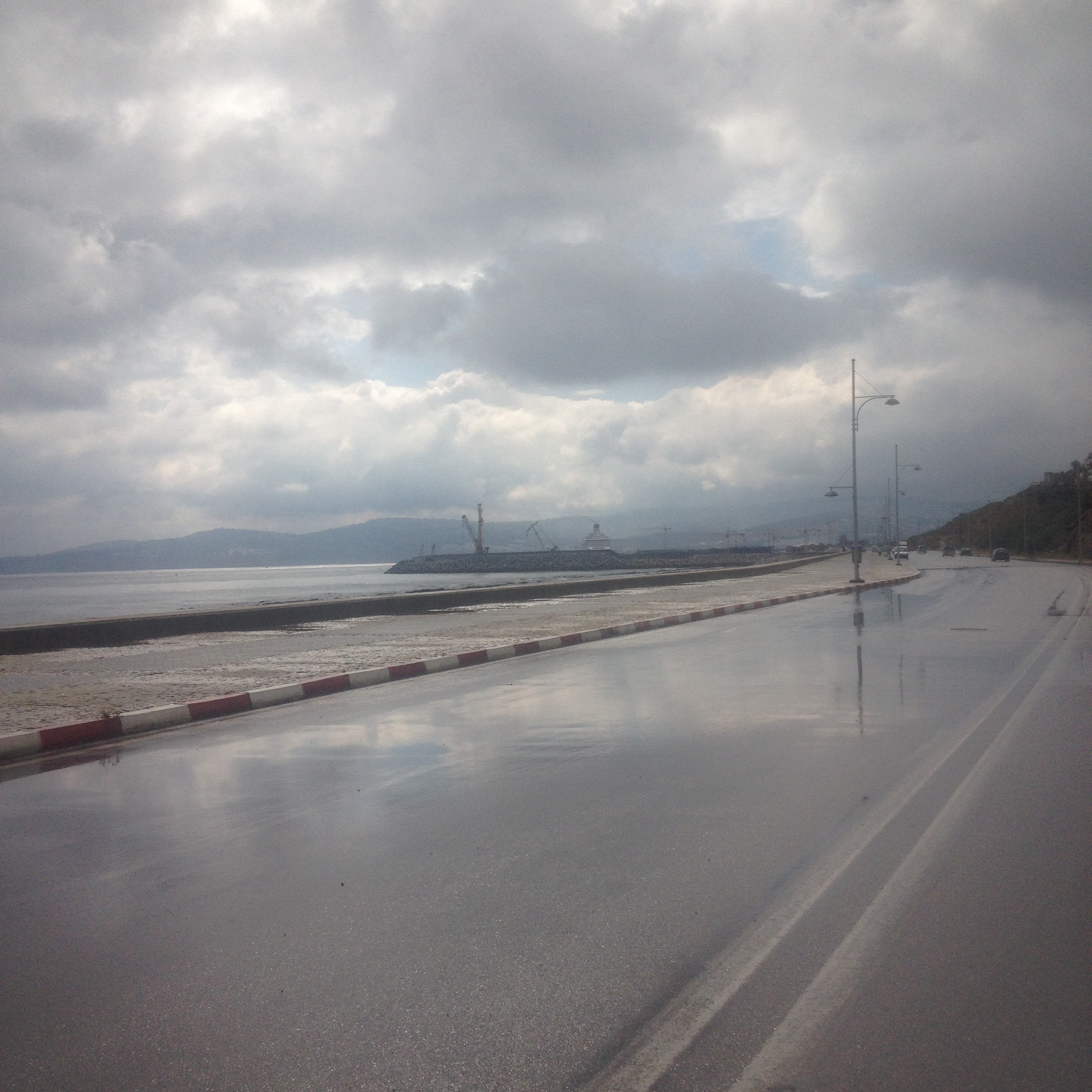 طنجة صباح اليوم 