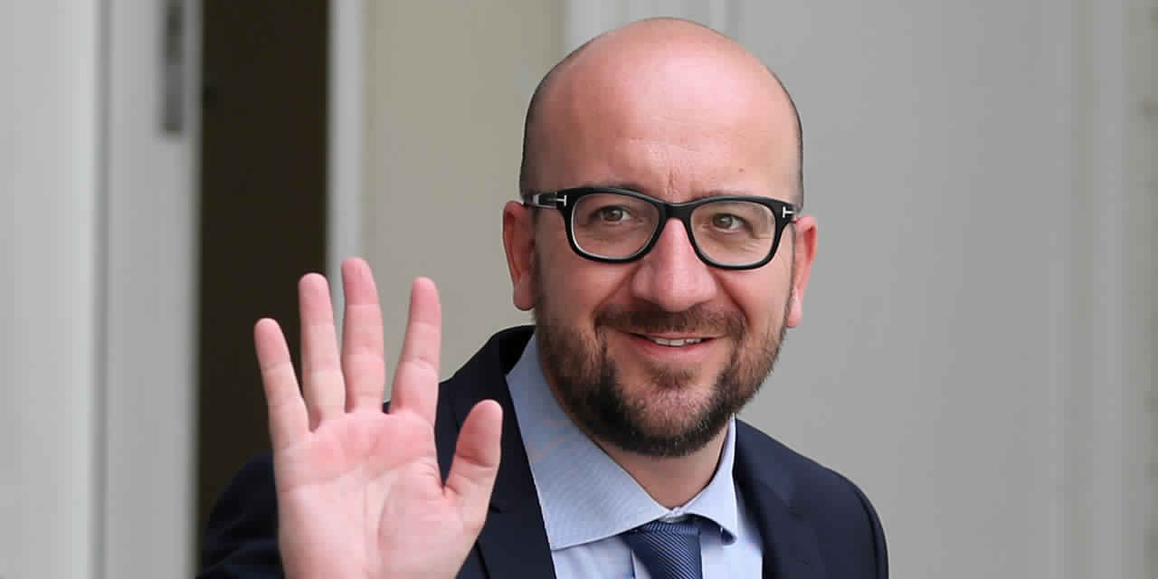 الملك محمد السادي يقيم حفل عشاء على شرف الوزير الأول البلجيكي .