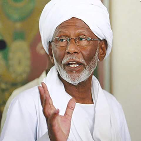 الزعيم السوداني حسن الترابي في ذمة الله .