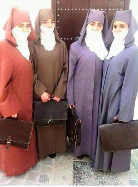 مدرسات الزمن الجميل !