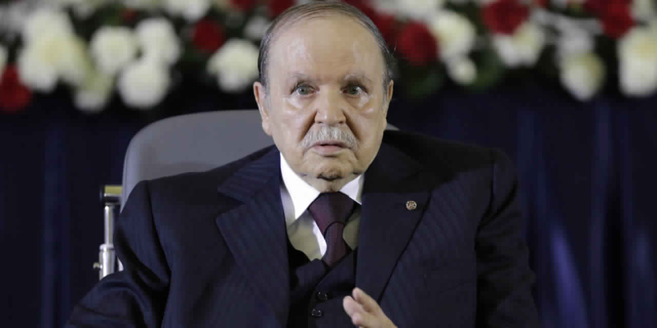 بوتفليقة يحتفي بالانفصاليين في وهران !