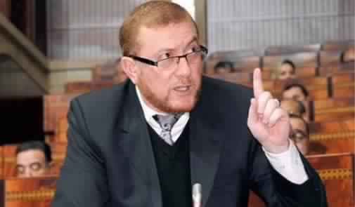 الوزير بوليف يعلن عن ضرورة تفعيل إجرء خصم النقاط من رخصة السياقة !