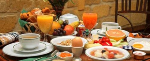 حسب خبراء التغذية ... 7 أطعمة تناولها و4 تجنبها في السحور