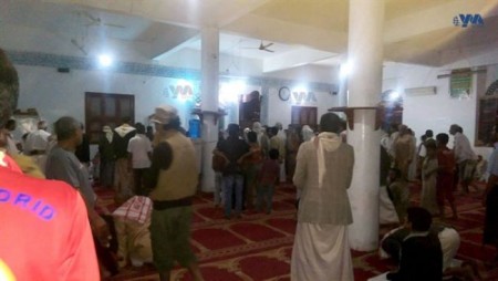 حي كاسبارطا : إمام مسجد يطلب النجدة عن طريق مكبره الصوتي بعد اقتحام عصابة للمسجد