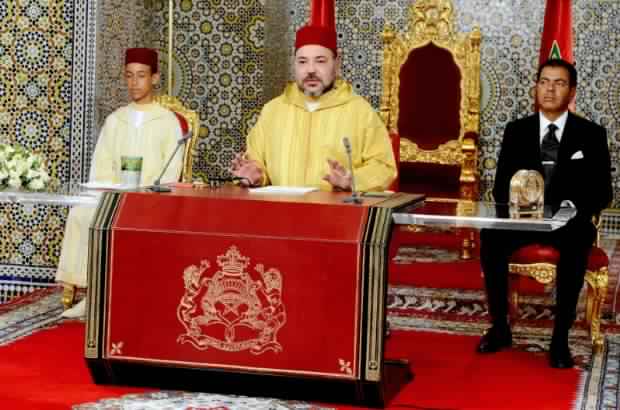 الملك يدعو مغاربة العالم للتشبث بدينهم لمواجهة الارهاب والتطرف