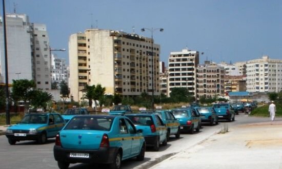الكاتب العام لقطاع الطاكسيات بطنجة يدق ناقوس الخطر للمنخرطين في حزب الميزان !