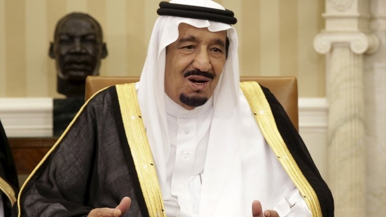 العاهل السعودي يُبْلغ الأعرج تقديره للملك المغربي  