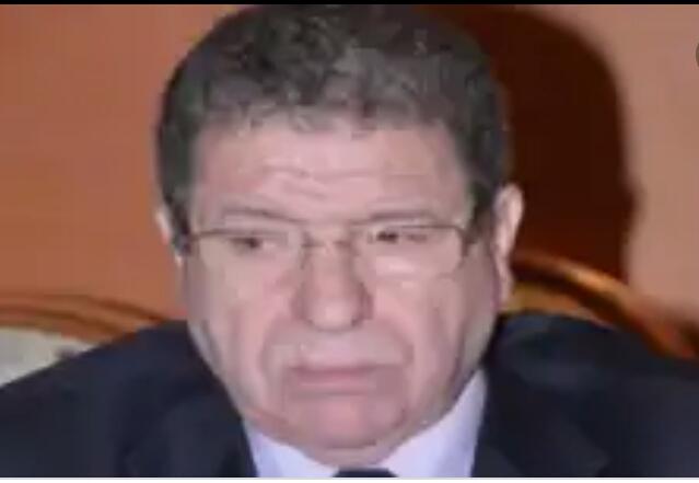 سياسة الكرسي الفارغ!! 