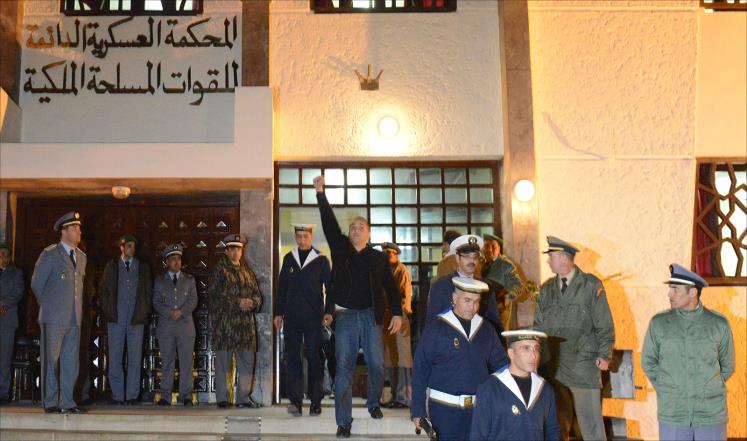 طنجة : زلزال يضرب عسكريين ودركا من مختلف الرتب ؟!