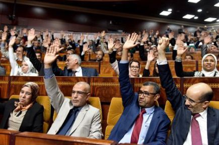 أزمة جديدة في صفوف الأغلبية بسبب اللغات الأجنبية !؟