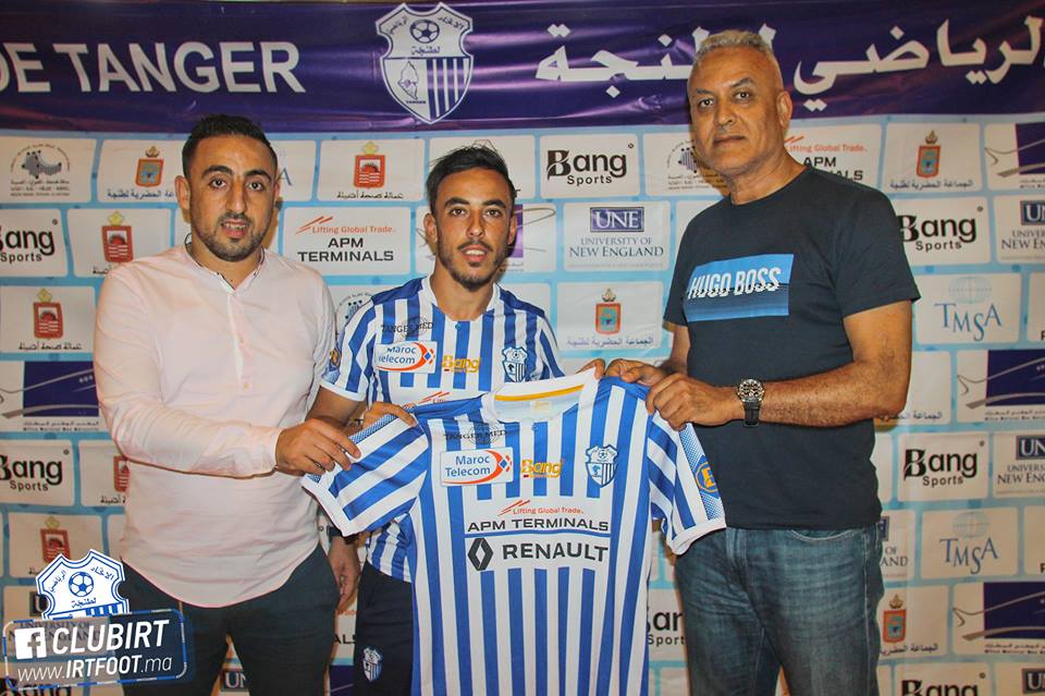 اتحاد طنجة يمضي في تعاقداته ويضم ثلاثة لاعبين جدد الى صفوفه