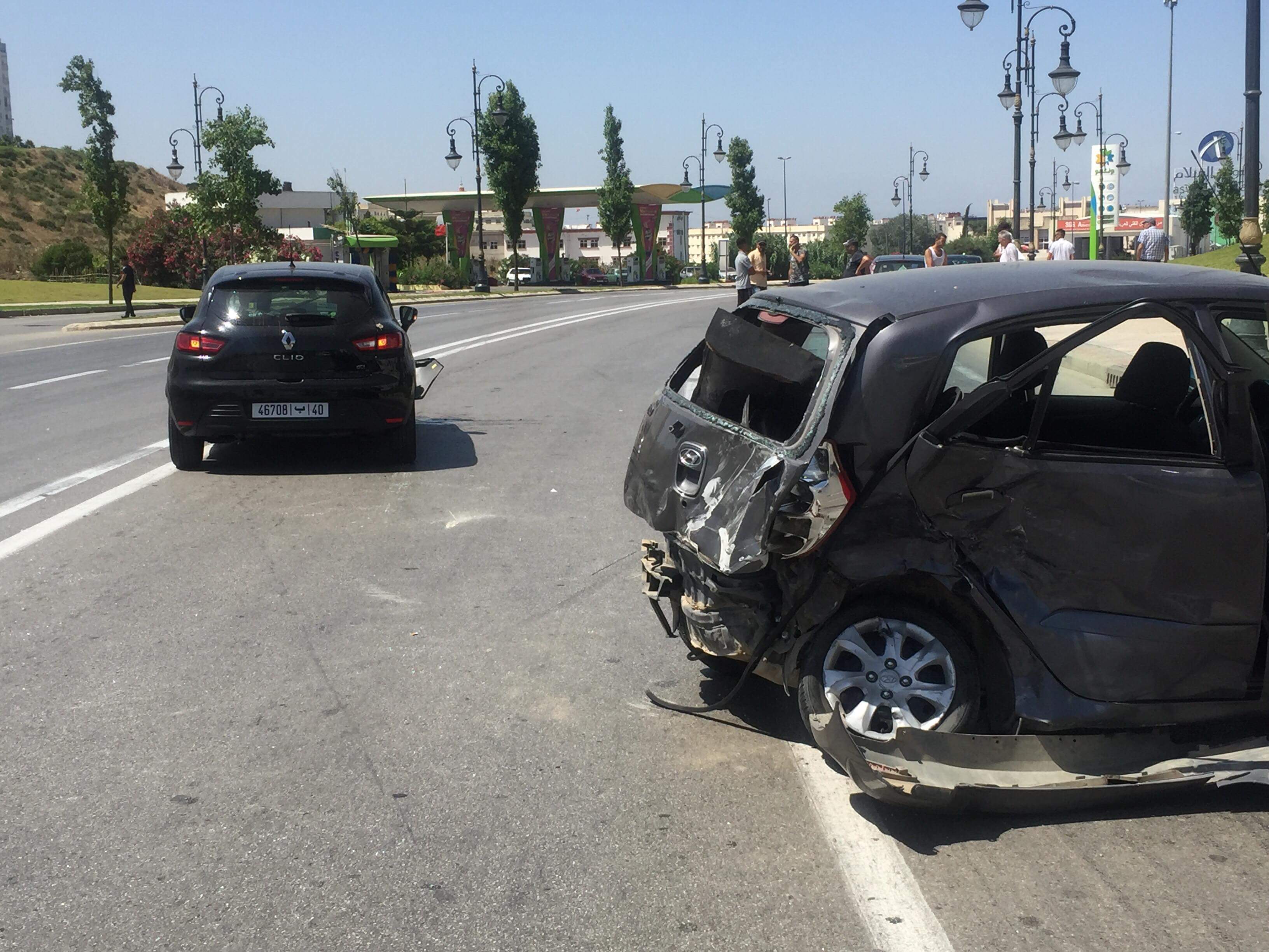 فاجعة مرورية بطنجة تسلب حياة فتاة وتعطب اربع أخريات بطريق المطار