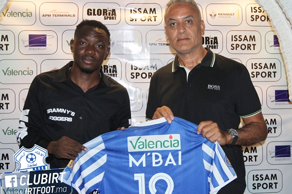 اتحاد طنجة يتعاقد مع هداف الدوري الكاميروني “روستاند جونيور مباي”