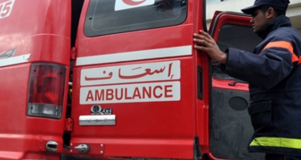طنجة : سيّارةٌ تصدم شابّاً وتتركه في غيبوبة تامة