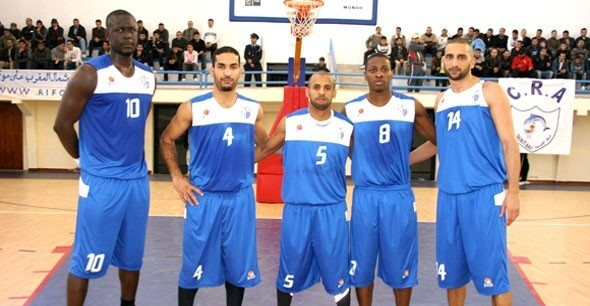 سابقة .. أندية رياضية بارزة بطنجة تعلق أنشطتها الرياضية وتهدد بالانسحاب من الدوريات الوطنية