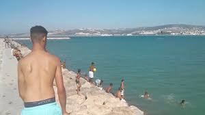 طنجة  : تلميذ يلقى حتفه غرقا  !؟