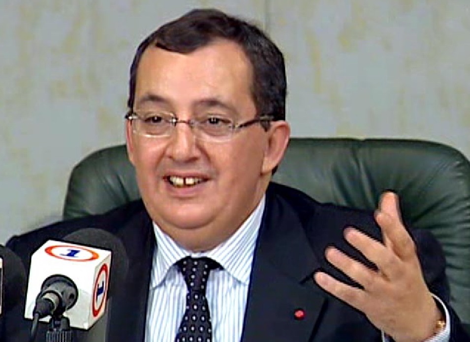 بعد إعفائيه من قبل الملك ، علي الفاسي الفهري يعود من جديد !؟