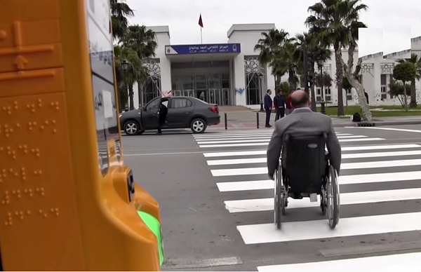 مدينة طنجة تعزز السلامة الطرقية بـ”نظام ذكي” لمرور الراجلين والمعاقين