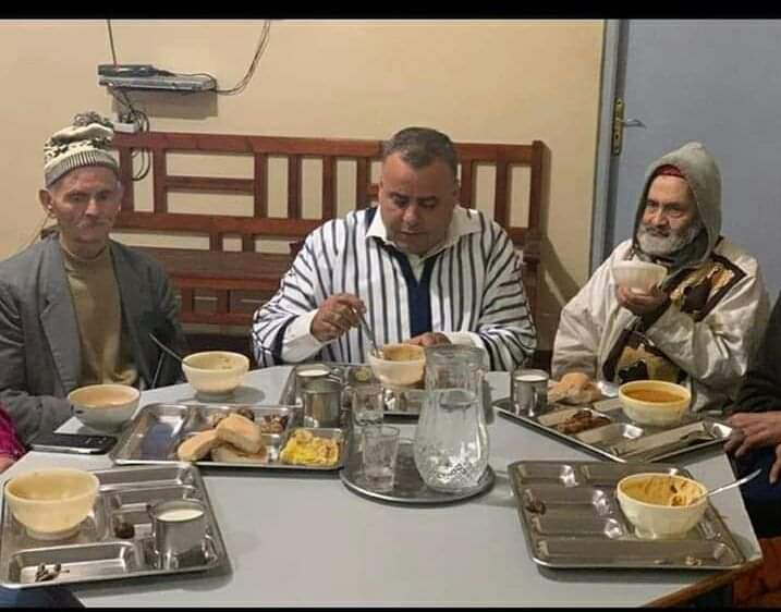 عامل شفشاون يحل ضيفا على دار العجزة والمسنين !؟