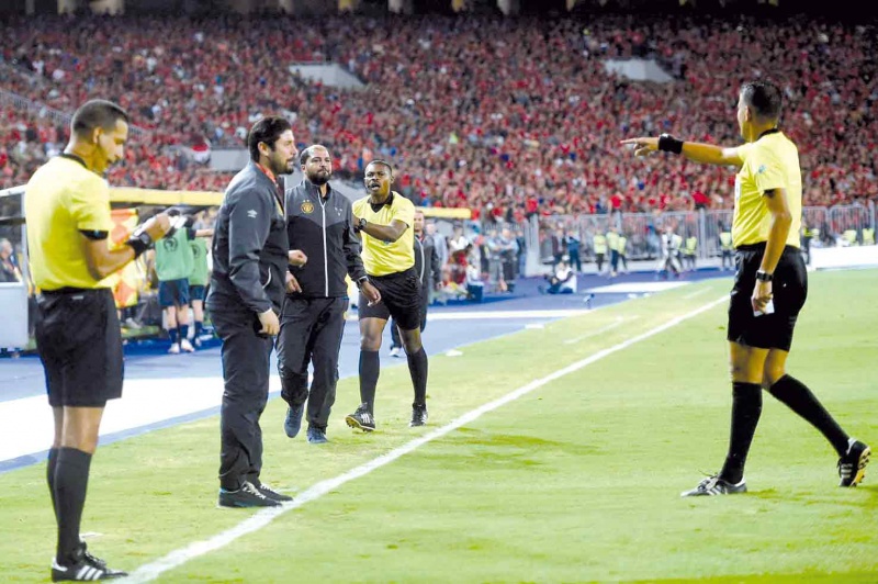 التحكيم الافريقي يعود إلى نقطة الصفر  ؟!