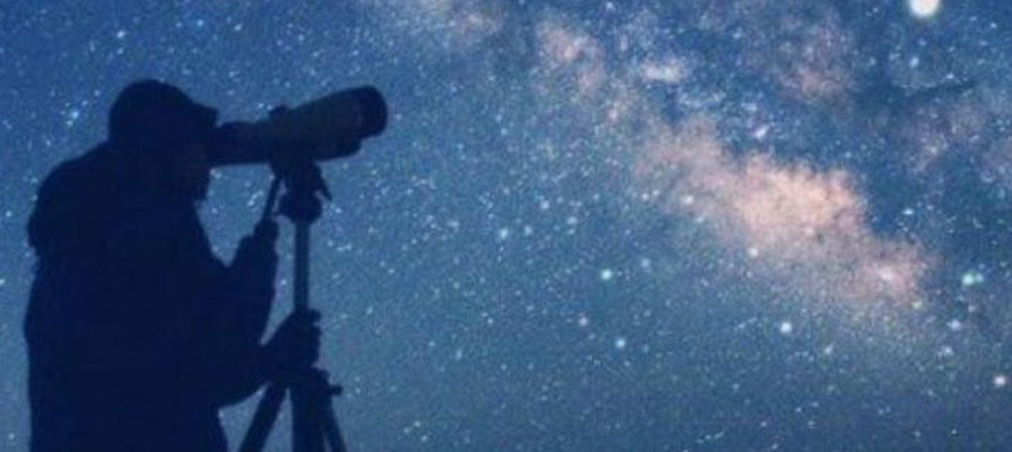 الثلاثاء ..يوم عيد الفطر في السعودية والإمارات  !؟