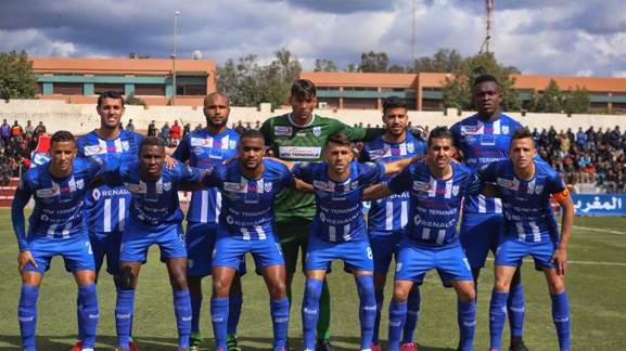 طنجة في أزمة قبل الموسم الجديد