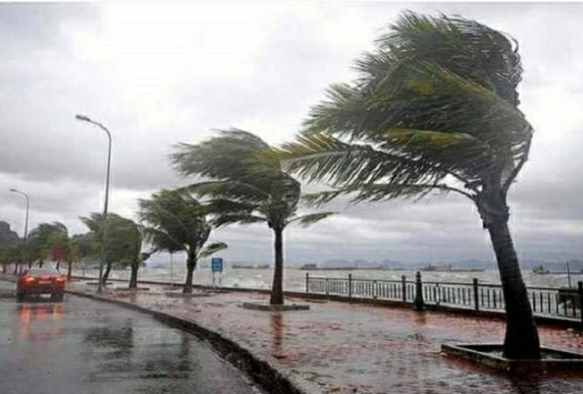 أمطار ورياح قوية يومي الإثنين والثلاثاء
