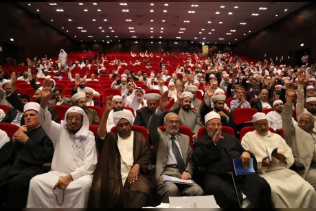 الاتحاد العالمي لعلماء المسلمين : توقيف صلاة الجمعة بسبب كورونا !