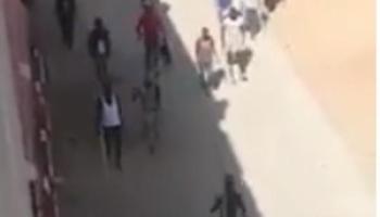 طنجة : الأمن يوضح حقيقة فيديو يوثق لتبادل العنف في الشارع العام !