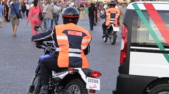 تطوان : كوكبة الدراجين الأمنيين تشن حملات أمنية مكثفة على مختلف أنواع العربات تحت ذريعة محاربة المخالفات 