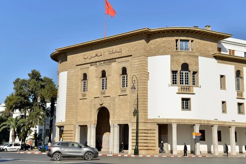 التداول اليومي للسوق البنكية يفوق 5 ملايير درهم