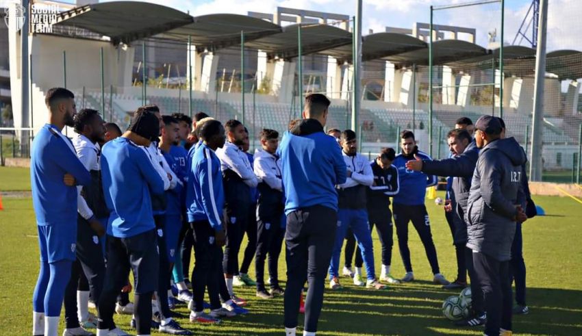 فريق اتحاد طنجة يقاطع التداريب !؟