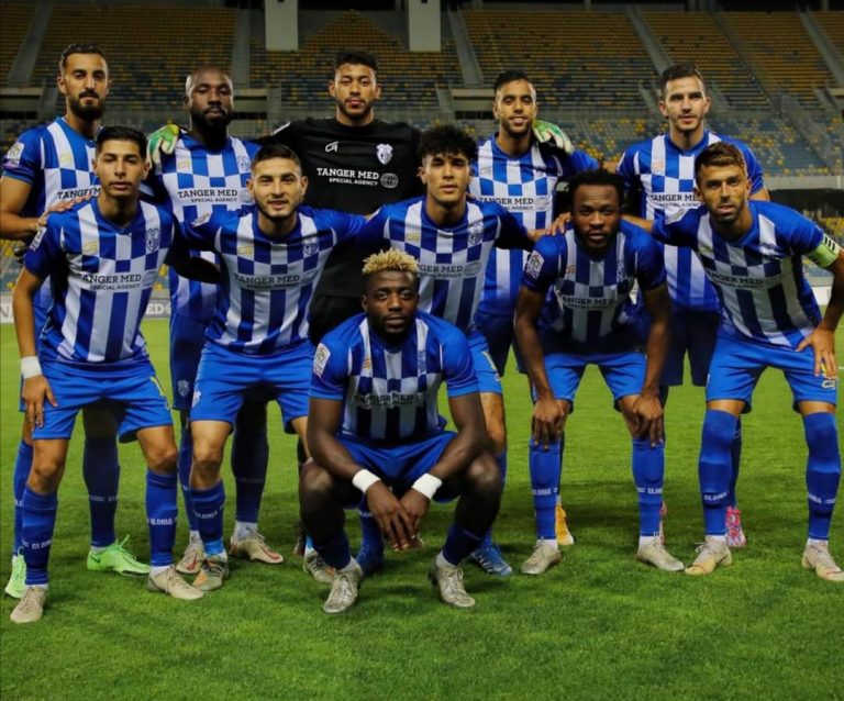 اتحاد طنجة يجدد عقود ركائزه الأساسية ويتعاقد مع لاعبين جدد