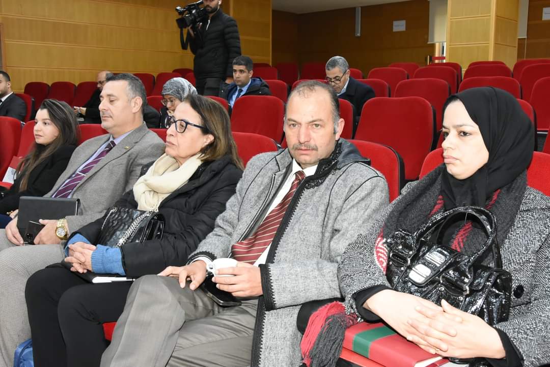 المجموعة الموضوعاتية بالجهة تنظر في قضايا الشباب وإدماجه في الحياة الاقتصادية 