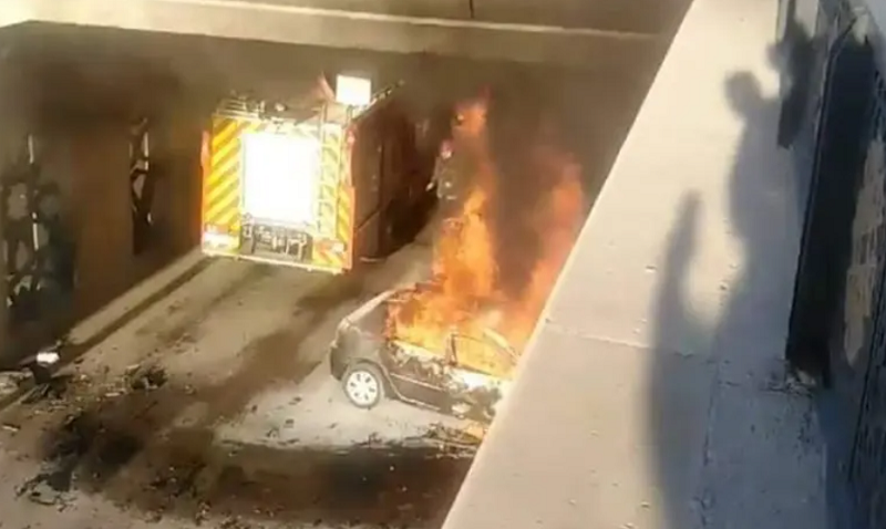 طنجة : احتراق شخصين داخل سيارة !؟