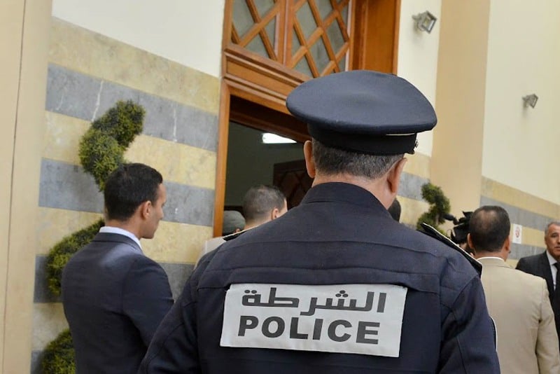 سلا : من مآسي مجتمعنا زوج يشرمل زوجته بقاعة المحكمة !؟