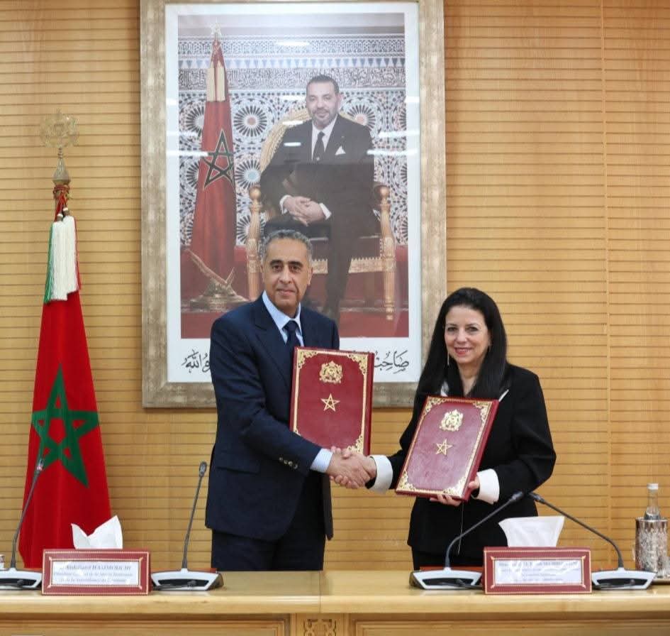 توقيع اتفاقية إطار بين وزارة الانتقال الرقمي وإصلاح الإدارة والمديرية العامة للأمن الوطني 