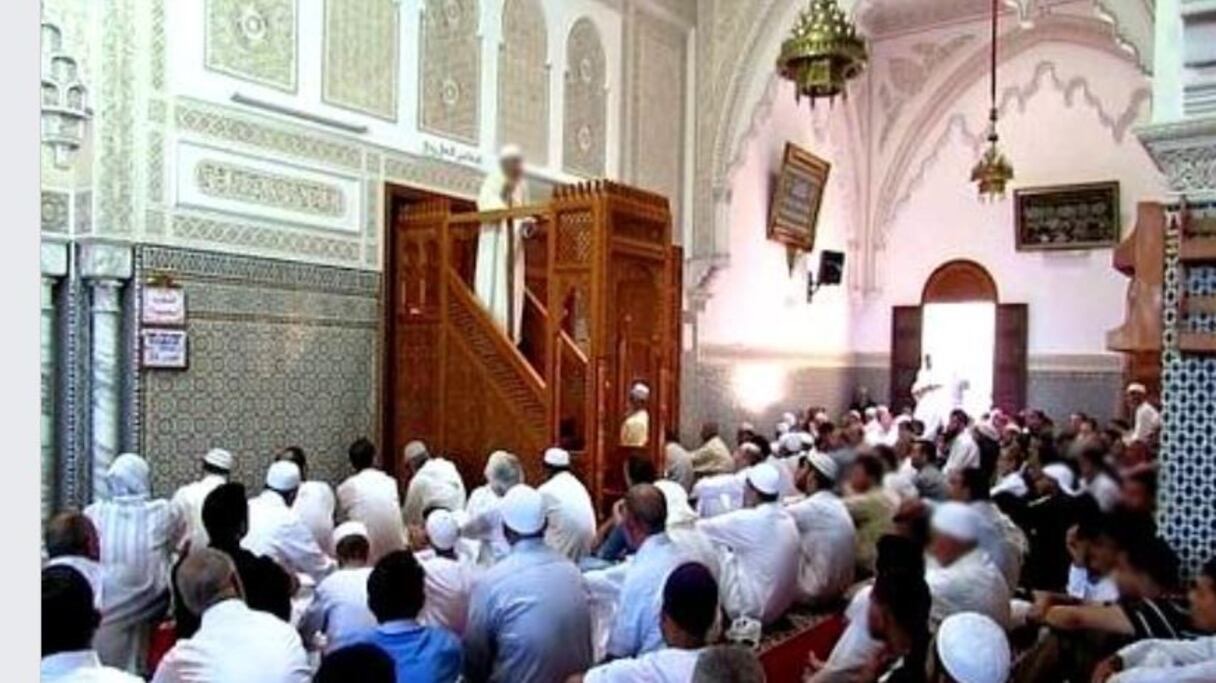 خطبة الجمعة: احترام قوانين السير جزء من التزامات الشريعة الإسلامية