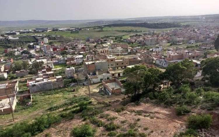 تحقيقات انهيار فاس تمتد شمالاً: ملف البناء العشوائي يُفتح على جراح إدارية وسياسية