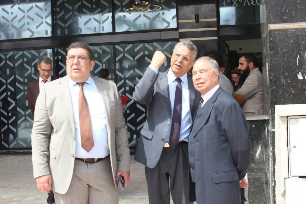 طنجة: وزير العدل يقوم بزيارة تفقدية لقصر العدالة!