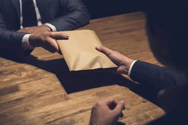 الفرقة الجهوية للشرطة القضائية بمراكش تفتح بحثا بشأن ارتشاء ضابط شرطة