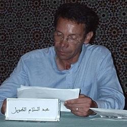 رحيل الكاتب الطنجاوي عبد السلام الطويل