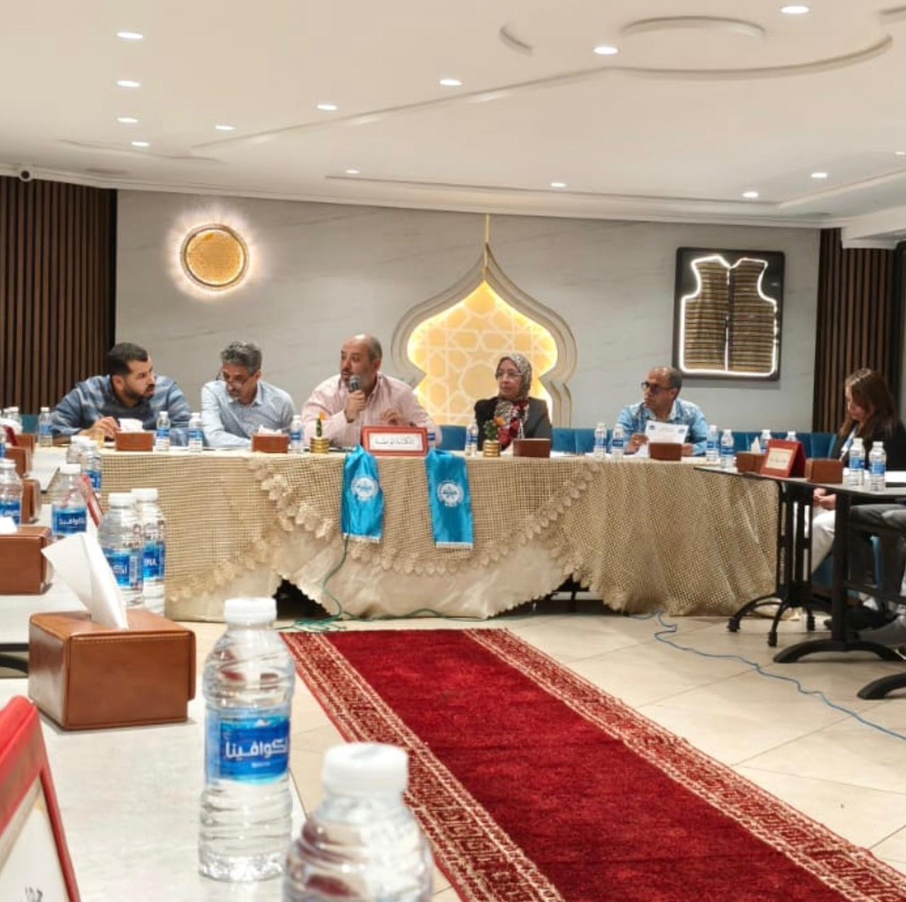 دينامية نقابية بمدينة فاس.. يوسف حاضي يقود جهود تنظيم قطاع كراء السيارات ويواجه تجاوزات شركات القروض