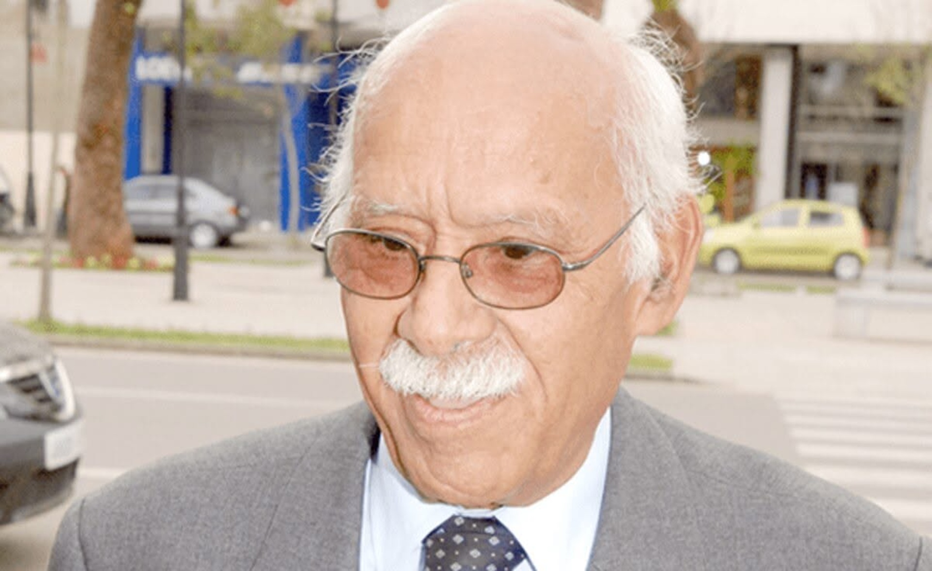 الشاعر المغربي محمد السرغيني في ذمة الله